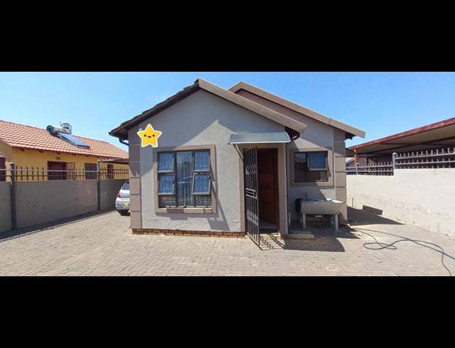 3 BEDROOM HOUSE FOR SALE IN SOSHANGUVE VV